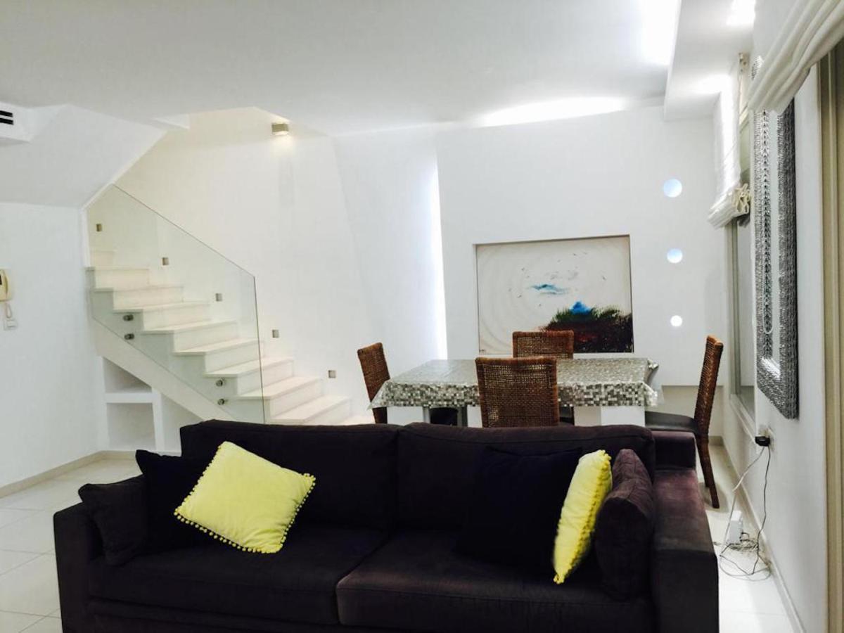 Herzelia Regency Residence With Pool - Next The Beach المظهر الخارجي الصورة