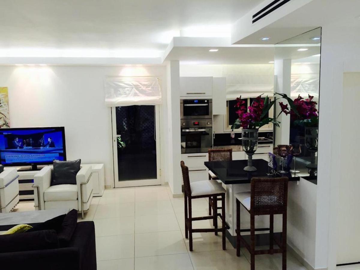 Herzelia Regency Residence With Pool - Next The Beach المظهر الخارجي الصورة
